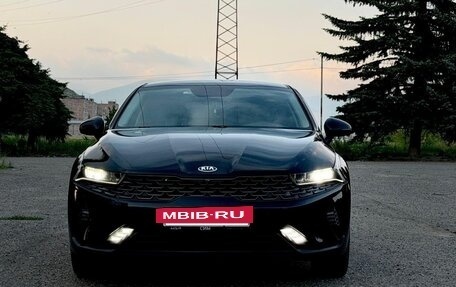 KIA K5, 2021 год, 2 250 000 рублей, 10 фотография