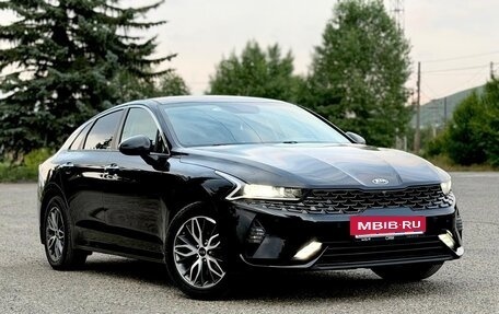 KIA K5, 2021 год, 2 250 000 рублей, 13 фотография