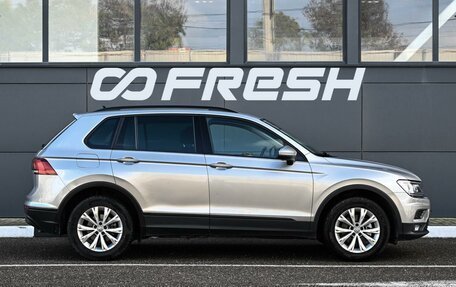 Volkswagen Tiguan II, 2019 год, 2 349 000 рублей, 5 фотография
