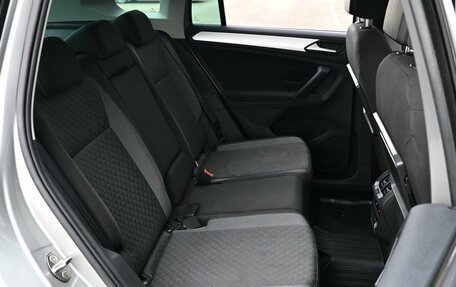 Volkswagen Tiguan II, 2019 год, 2 349 000 рублей, 7 фотография