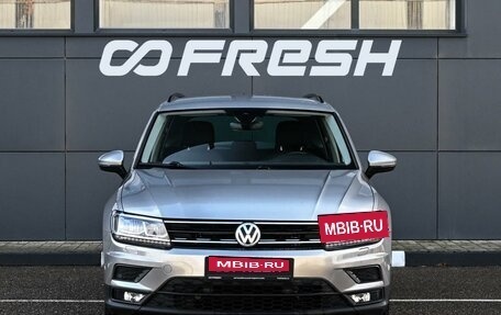 Volkswagen Tiguan II, 2019 год, 2 349 000 рублей, 3 фотография
