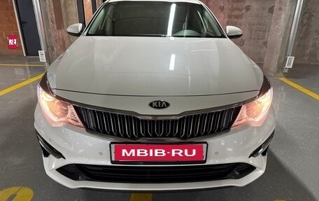 KIA Optima IV рестайлинг, 2018 год, 1 890 000 рублей, 1 фотография
