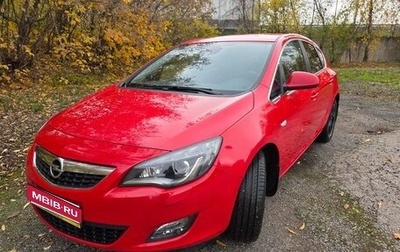 Opel Astra J, 2010 год, 1 050 000 рублей, 1 фотография