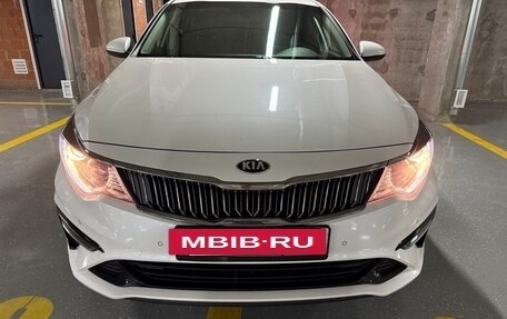 KIA Optima IV рестайлинг, 2018 год, 1 890 000 рублей, 7 фотография