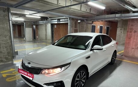 KIA Optima IV рестайлинг, 2018 год, 1 890 000 рублей, 3 фотография