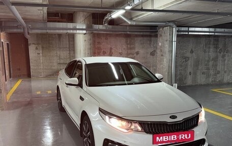 KIA Optima IV рестайлинг, 2018 год, 1 890 000 рублей, 2 фотография