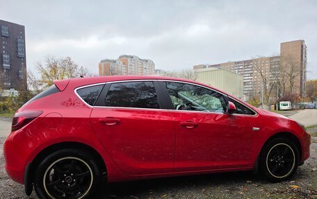 Opel Astra J, 2010 год, 1 050 000 рублей, 17 фотография