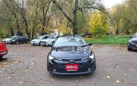 Toyota Corolla, 2019 год, 1 690 000 рублей, 2 фотография