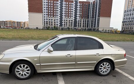 Hyundai Sonata IV рестайлинг, 2004 год, 590 000 рублей, 3 фотография