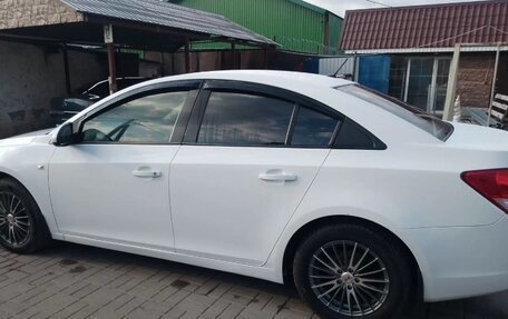 Chevrolet Cruze II, 2010 год, 600 000 рублей, 9 фотография