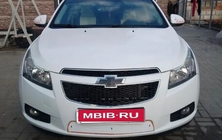 Chevrolet Cruze II, 2010 год, 600 000 рублей, 1 фотография