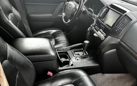Toyota Land Cruiser 200, 2013 год, 2 750 000 рублей, 2 фотография