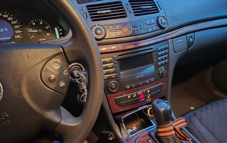 Mercedes-Benz E-Класс, 2002 год, 320 000 рублей, 4 фотография