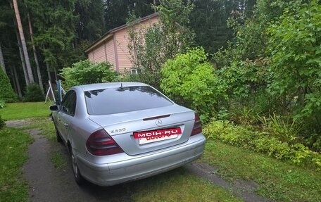 Mercedes-Benz E-Класс, 2002 год, 320 000 рублей, 3 фотография