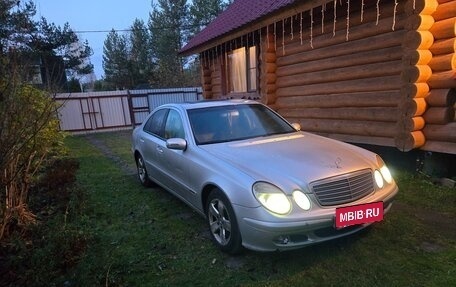 Mercedes-Benz E-Класс, 2002 год, 320 000 рублей, 6 фотография