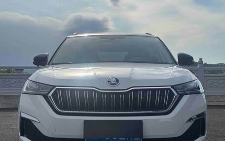Skoda Kamiq I, 2023 год, 1 830 000 рублей, 2 фотография
