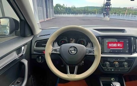 Skoda Kamiq I, 2023 год, 1 830 000 рублей, 10 фотография