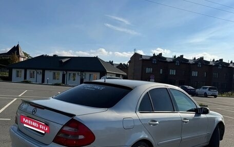 Mercedes-Benz E-Класс, 2004 год, 520 000 рублей, 4 фотография