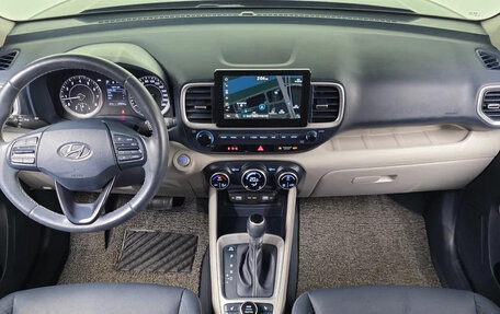 Hyundai Venue I, 2022 год, 1 596 000 рублей, 8 фотография