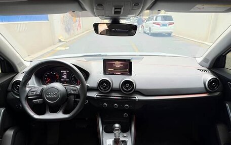 Audi Q2 I, 2023 год, 2 030 000 рублей, 10 фотография