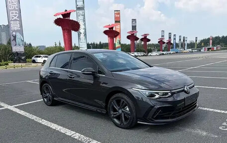 Volkswagen Golf VIII, 2023 год, 1 640 444 рублей, 3 фотография