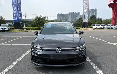 Volkswagen Golf VIII, 2023 год, 1 640 444 рублей, 2 фотография