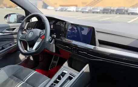 Volkswagen Golf VIII, 2023 год, 1 640 444 рублей, 8 фотография