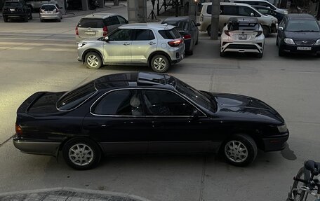 Toyota Vista, 1992 год, 550 000 рублей, 1 фотография