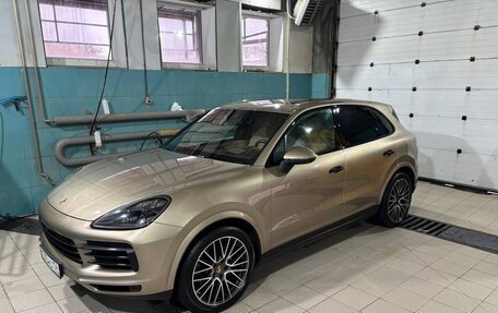 Porsche Cayenne III, 2018 год, 8 800 000 рублей, 2 фотография