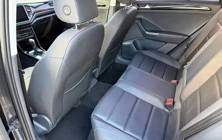 Volkswagen T-Roc I, 2022 год, 1 349 222 рублей, 19 фотография