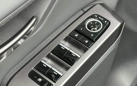 Toyota RAV4, 2026 год, 3 900 020 рублей, 14 фотография