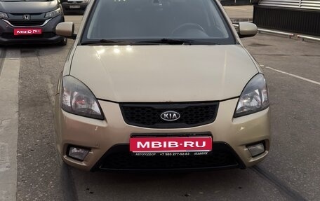 KIA Rio II, 2010 год, 550 000 рублей, 1 фотография