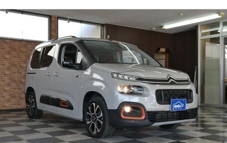 Citroen Berlingo III, 2022 год, 1 487 911 рублей, 2 фотография