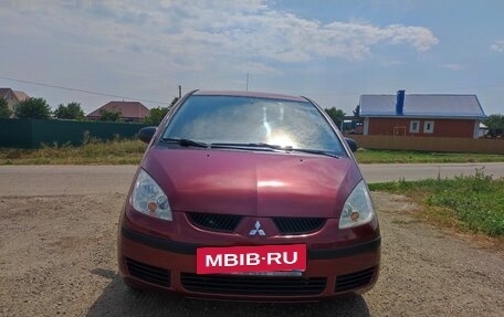Mitsubishi Colt VI рестайлинг, 2006 год, 485 000 рублей, 2 фотография