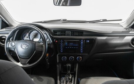 Toyota Corolla, 2018 год, 1 643 200 рублей, 7 фотография