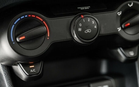 KIA Picanto III рестайлинг, 2022 год, 1 400 000 рублей, 17 фотография