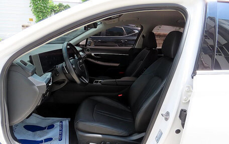 Hyundai Sonata VIII, 2023 год, 2 200 000 рублей, 5 фотография
