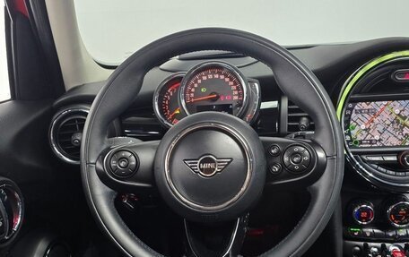 MINI Cabrio, 2020 год, 1 900 000 рублей, 11 фотография