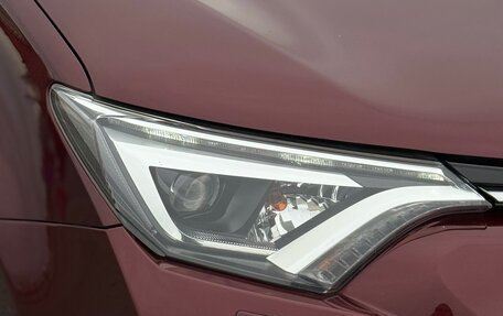 Toyota RAV4, 2017 год, 2 499 000 рублей, 11 фотография