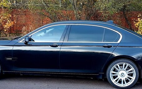 BMW 7 серия, 2012 год, 1 500 000 рублей, 4 фотография