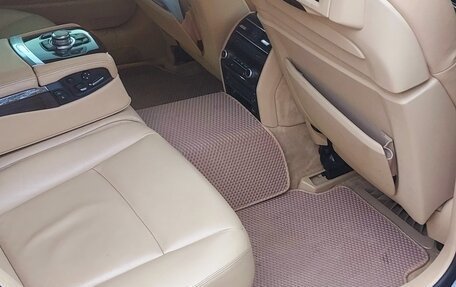 BMW 7 серия, 2012 год, 1 500 000 рублей, 11 фотография