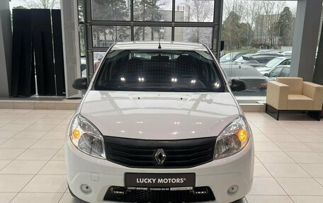 Renault Sandero I, 2013 год, 445 000 рублей, 2 фотография