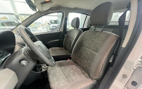 Renault Sandero I, 2013 год, 445 000 рублей, 10 фотография
