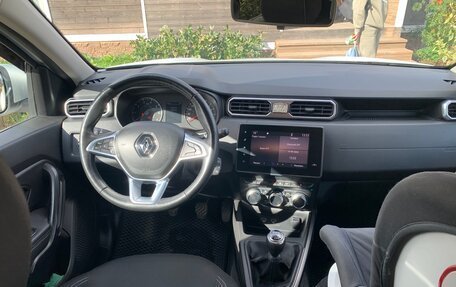 Renault Duster, 2021 год, 2 300 000 рублей, 9 фотография