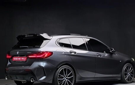 BMW 1 серия, 2020 год, 2 580 000 рублей, 1 фотография