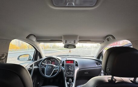 Opel Astra J, 2011 год, 380 000 рублей, 14 фотография