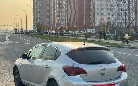 Opel Astra J, 2011 год, 380 000 рублей, 9 фотография