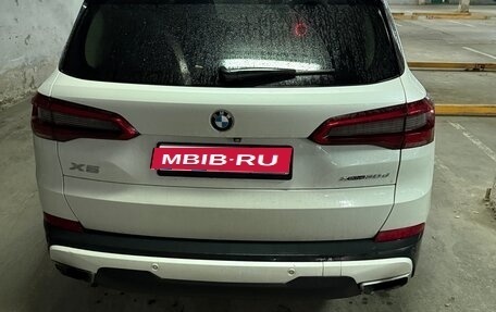 BMW X5, 2018 год, 5 200 000 рублей, 2 фотография