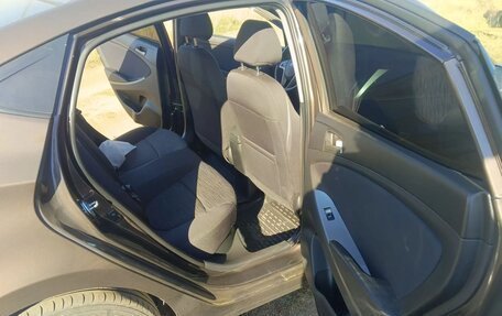 Hyundai Solaris II рестайлинг, 2016 год, 1 110 000 рублей, 6 фотография