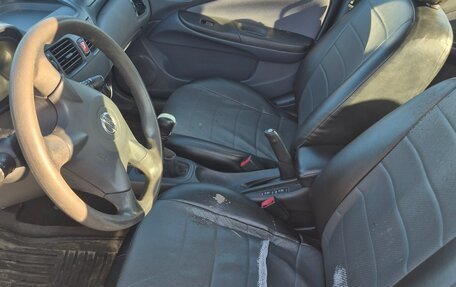 Nissan Almera, 2004 год, 210 000 рублей, 12 фотография